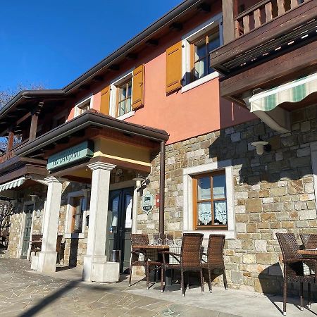 Hotel Domacija Pri Damjanu Kozina Exteriér fotografie